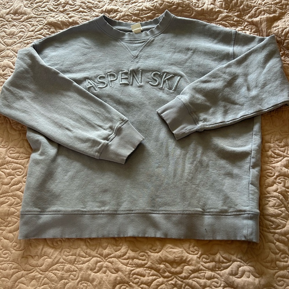 H&M blue Crewneck Sweater Soft and Casual